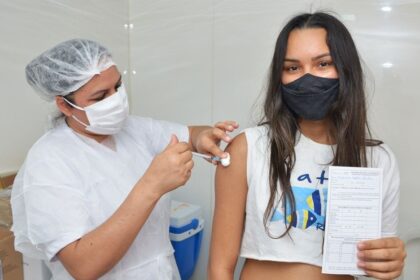 Prefeitura de Aparecida inicia nova etapa de vacinação contra HPV para adolescentes