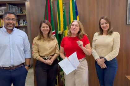 Prefeitura de Aparecida recebe doação de 43.650 utensílios de vidro para escolas