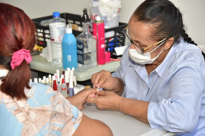 Prefeitura de Aparecida abre inscrições para cursos gratuitos para mulheres