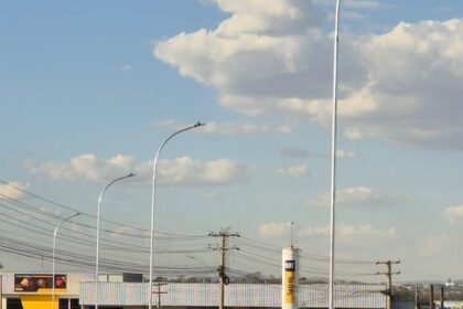 Prefeitura de Aparecida inicia modernização da iluminação no Polo Empresarial