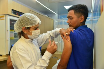 Prefeitura de Aparecida realiza vacinação e testagem de ISTs na BR-153