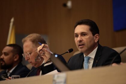 Prefeito Leandro Vilela apresenta investimentos e quitação de dívidas em prestação de contas