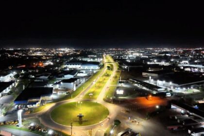 Prefeitura de Aparecida conclui instalação de iluminação LED no Polo Empresarial Goiás