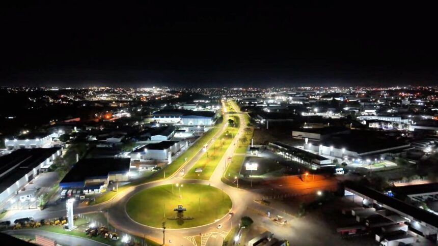 Prefeitura de Aparecida conclui instalação de iluminação LED no Polo Empresarial Goiás