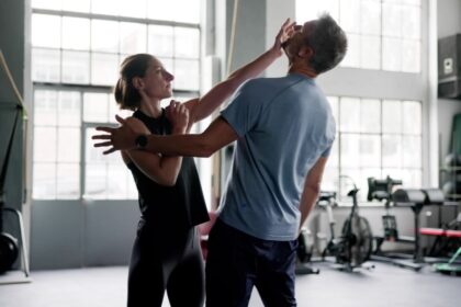 Prefeitura de Aparecida oferece curso gratuito de defesa pessoal para mulheres