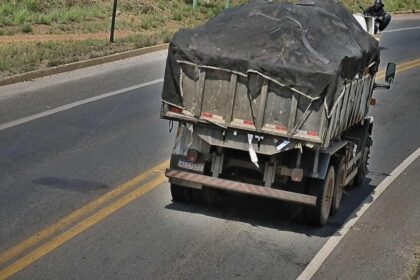 Prefeitura de Aparecida multa em R$ 30 mil por descarte irregular de entulho