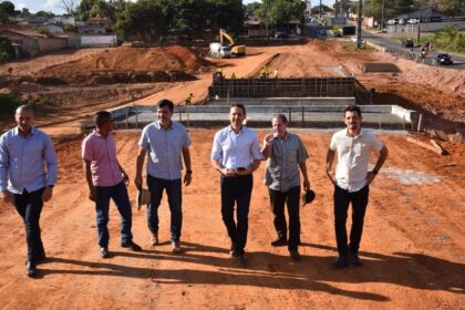 Vilela vistoria obras e vê Aparecida mais preparada para enfrentar as chuvas