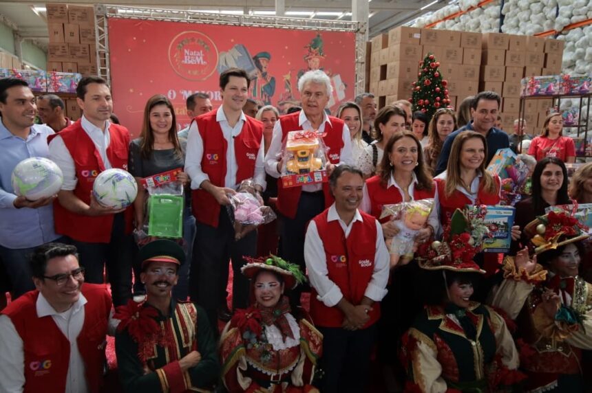 Governo de Goiás inicia distribuição de brinquedos em Aparecida