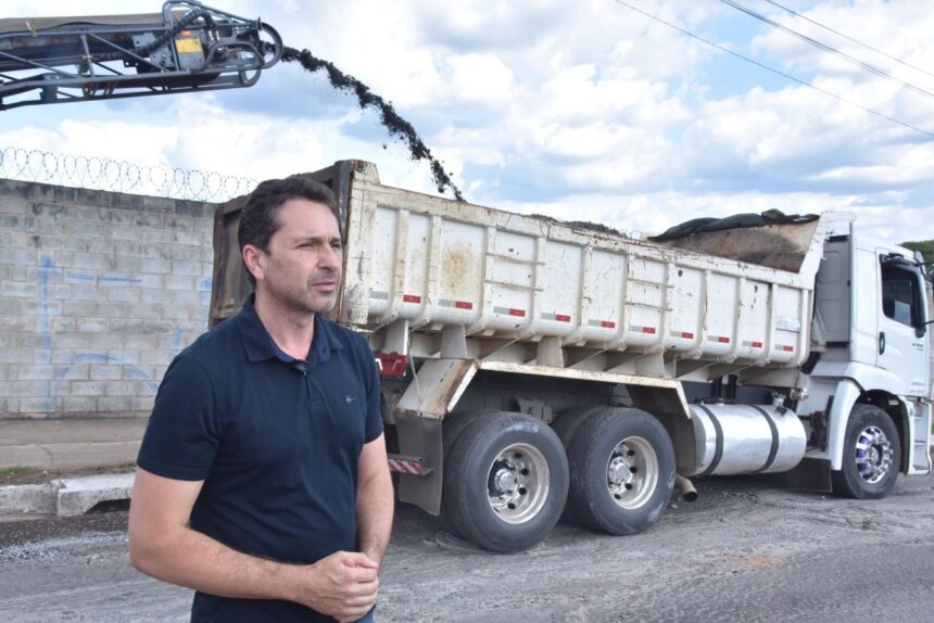 Prefeitura de Aparecida autua empresa por descarte irregular de concreto