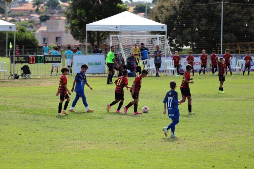 Aparecida de Goiânia realiza peneira para o GO CUP 2026