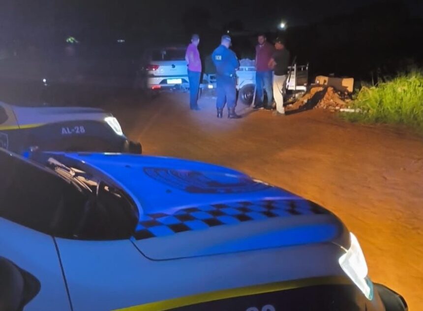 GCM apreende veículos por descarte irregular de entulho em Aparecida