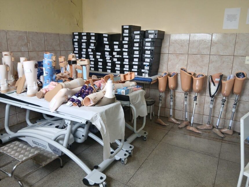 Prefeitura de Aparecida entrega 284 órteses e próteses a pacientes até amanhã
