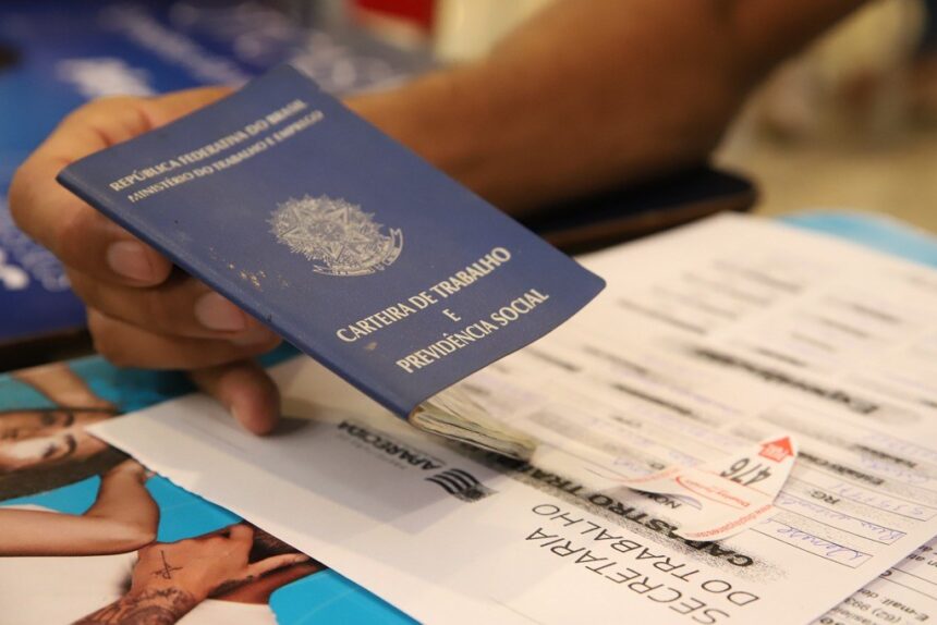 SIME de Aparecida oferece 890 vagas de emprego na primeira semana de 2026