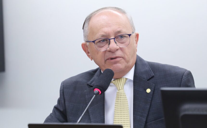 Benes Leocádio é eleito presidente da Comissão de Educação