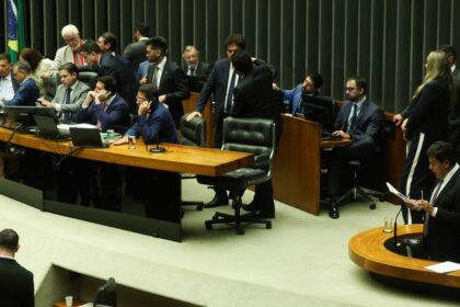 Câmara aprova PEC da Segurança Pública em segundo turno com 461 votos