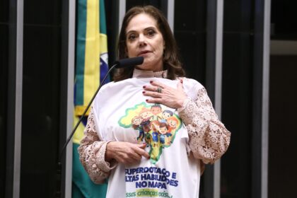 Câmara aprova criação de política nacional para estudantes com altas habilidades