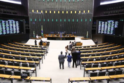 Câmara dos Deputados analisa pedidos de urgência para projetos de lei