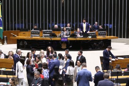 Câmara dos Deputados aprova urgência para três propostas nesta quarta-feira