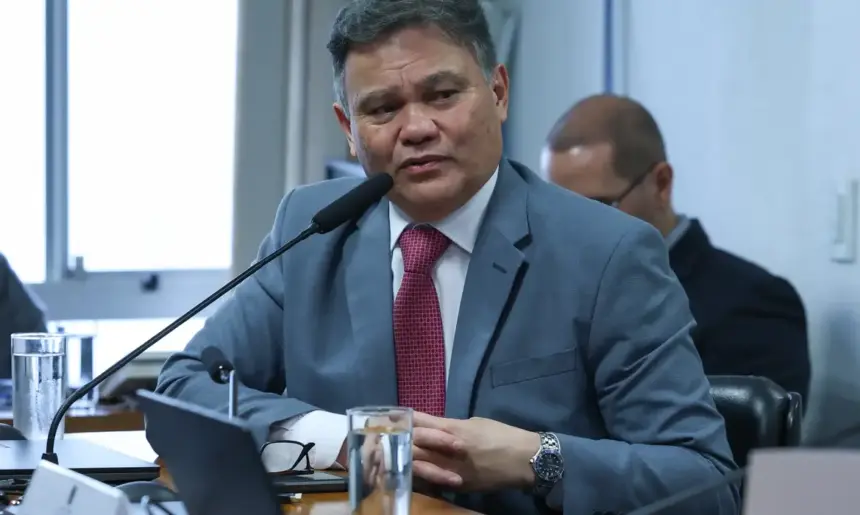 Classificação de facções como terroristas pelos EUA pode afetar soberania do Brasil