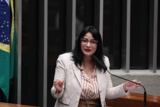 Comissão aprova projeto para acesso de mulheres do campo a ações contra o câncer