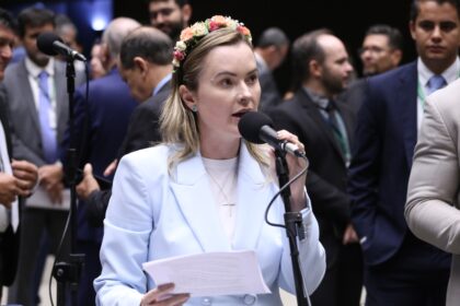 Comissão aprova projeto que facilita matrícula em escola mais próxima da residência