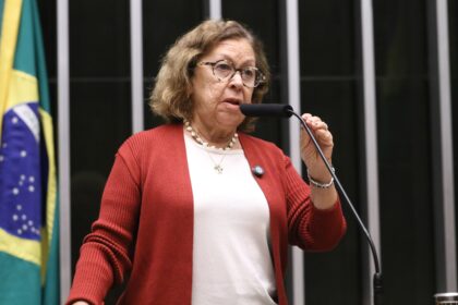Comissão aprova projeto para registro civil em hospitais que realizam partos