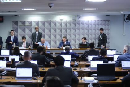 CPMI do INSS adia depoimentos após convocados não comparecerem