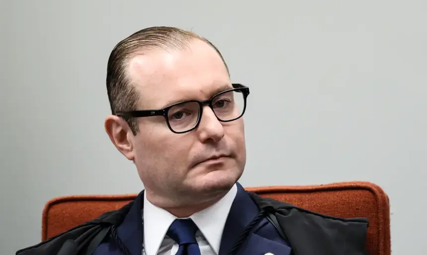 Cristiano Zanin é nomeado relator de pedido de CPI do Banco Master