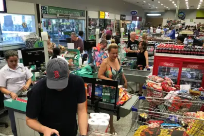 Estimativas do mercado para inflação e PIB permanecem inalteradas