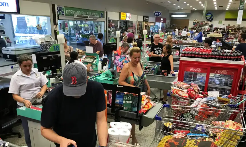 Estimativas do mercado para inflação e PIB permanecem inalteradas