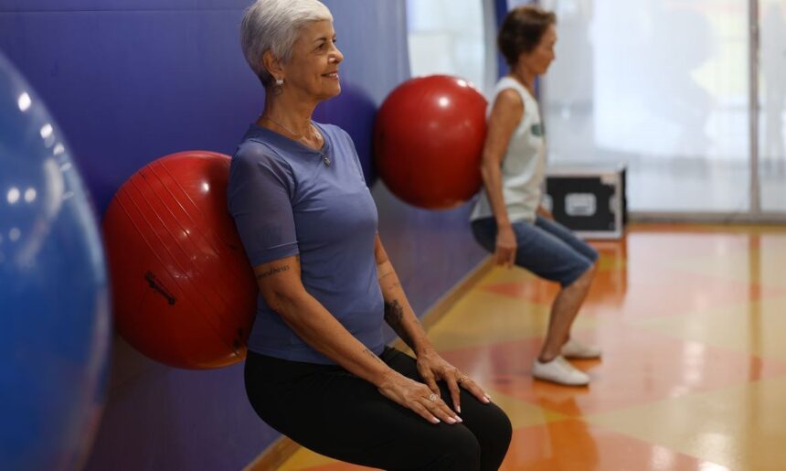 Exercícios físicos promovem envelhecimento saudável, afirmam especialistas