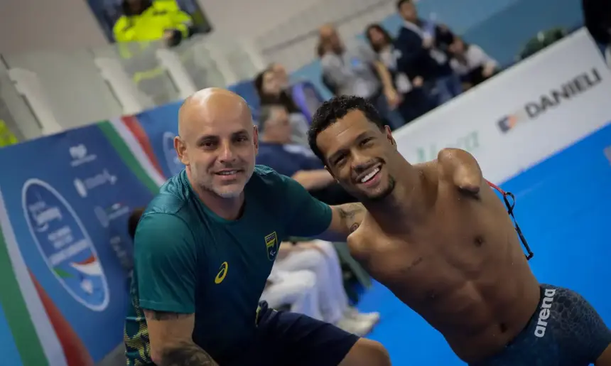 Gabrielzinho brilha na natação paralímpica em Lignano Sabbiadoro