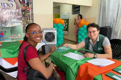 Governo de Goiás realiza entregas do Aluguel Social e escrituras em várias cidades