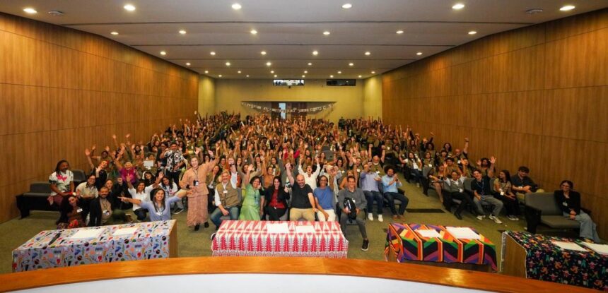 Governo de SP promove maior formação de agentes do SuperAção SP