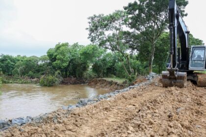 Governo de SP realiza obra para aumentar segurança contra enchentes em Guaratinguetá