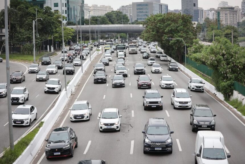 IPVA 2026: 3ª parcela para placa final 2 deve ser paga até sexta-feira (13)