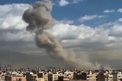 Israel intensifica ataques contra o Irã em meio a conflito crescente