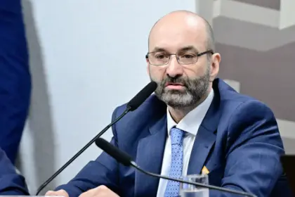 João Carlos Mansur nega vínculos com PCC em depoimento à CPI do Crime