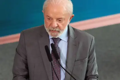Lula participa da 10ª Cúpula da Celac em Bogotá neste sábado