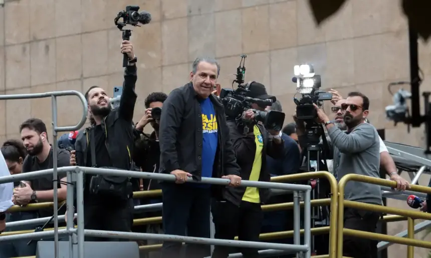 Moraes vota para tornar Silas Malafaia réu por ofensas ao Exército