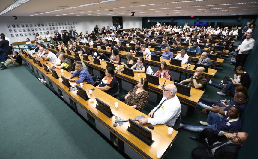 Nova política de CNH amplia acesso e reduz custos, diz secretário