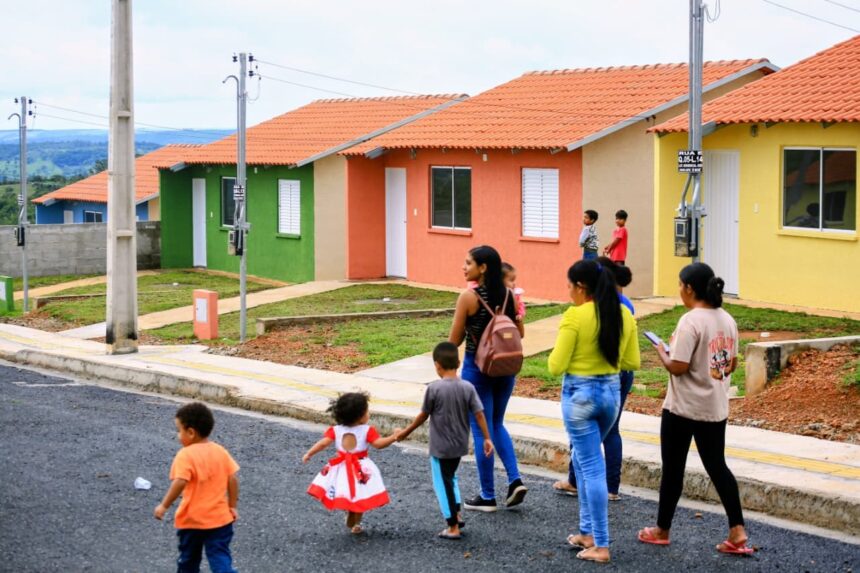 Novo Brasil recebe 50 casas a custo zero neste sábado