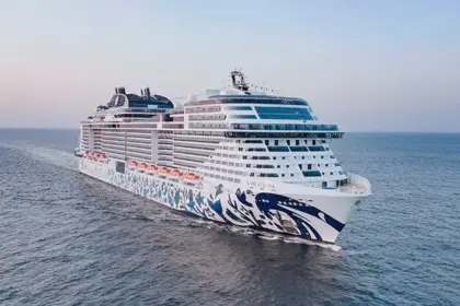 Passageiros de cruzeiro retidos em Dubai iniciam retorno para casa