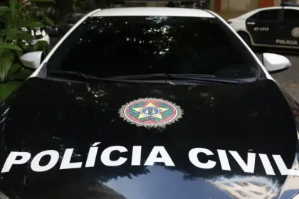 Polícia do Rio prende professor universitário acusado de abusar de 4 crianças