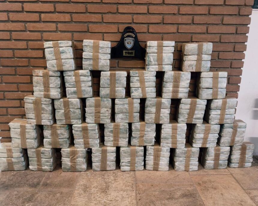 Polícia Rodoviária apreende 177 kg de pasta-base de cocaína em Itu, SP