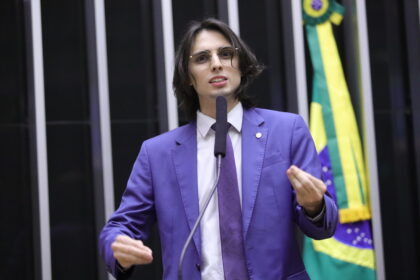 Projeto cria programa nacional para reforçar segurança de motoristas de aplicativo