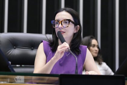 Projeto de lei combate misoginia na internet com novas regras