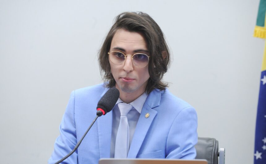 Projeto de Lei obriga empresas a fornecer contracheque digitalmente