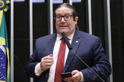 Projeto proíbe interferência de gestores escolares na avaliação de estudantes