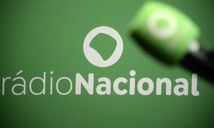 Rádio Nacional FM de Brasília atinge recorde de audiência em 2026